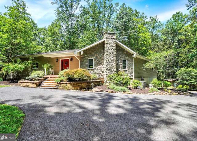 Property at 2020 Bremer Rd, Dover, PA 17315, 4 beds, 5 baths