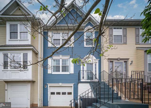 Property at 11313 Kings Crest Ct, Fredericksburg, VA 22407, 3 beds, 2.5 baths