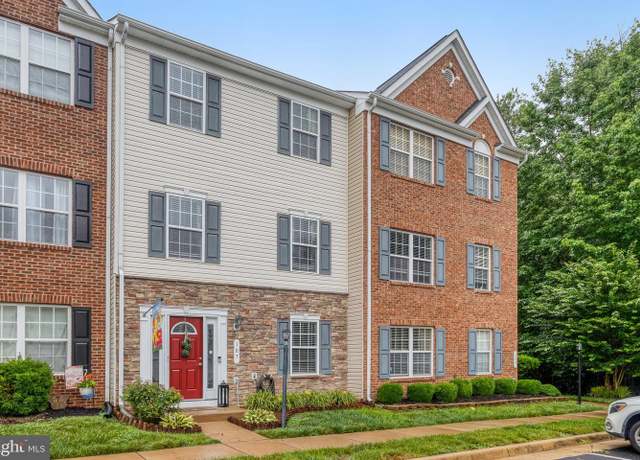 Property at 107 Pelican Cv, Stafford, VA 22554, 4 beds, 3.5 baths