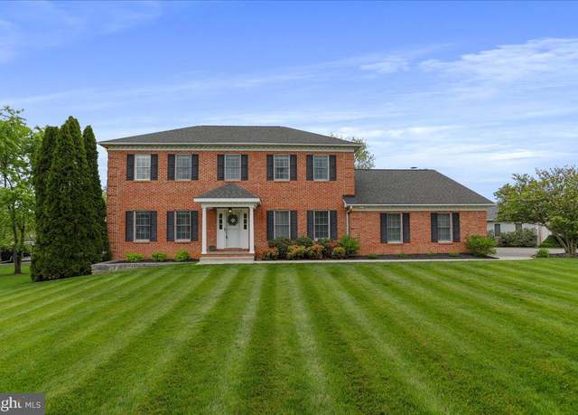 Property at 732 Turnberry Dr, Charles Town, WV 25414, 5 beds, 4 baths