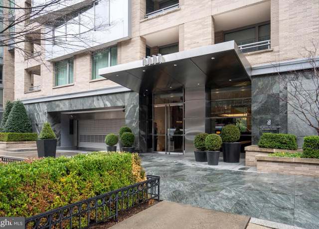 Property at 1111 23rd St NW Unit 2D, Washington, DC 20037, 2 beds, 2.5 baths