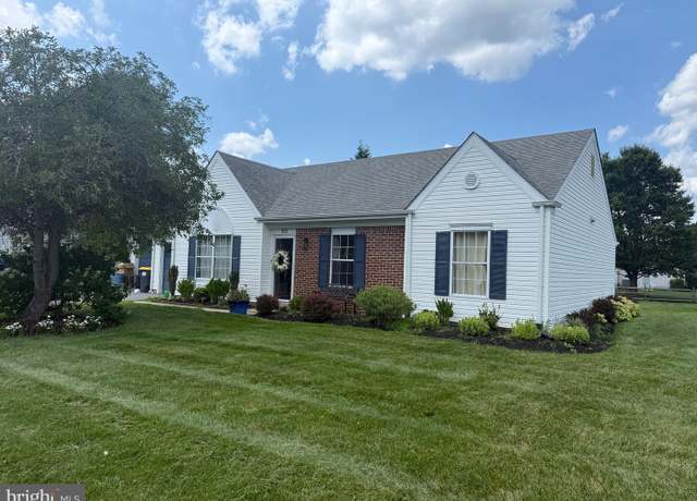 Property at 155 Coopers Dr, Newark, DE 19702, 3 beds, 2 baths