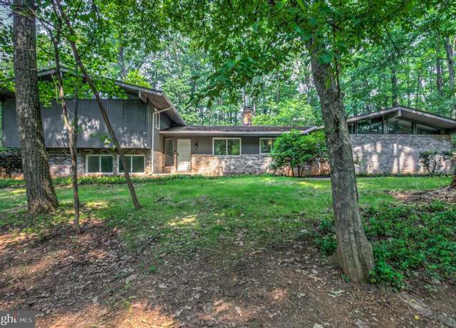 Property at 1254 Pinch Valley Rd, Westminster, MD 21158, 4 beds, 3.5 baths