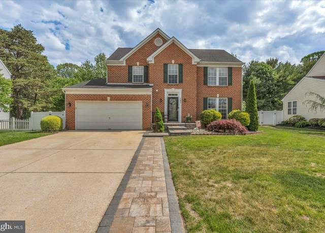 Property at 121 Monticello Dr, Sicklerville, NJ 08081, 4 beds, 2.5 baths