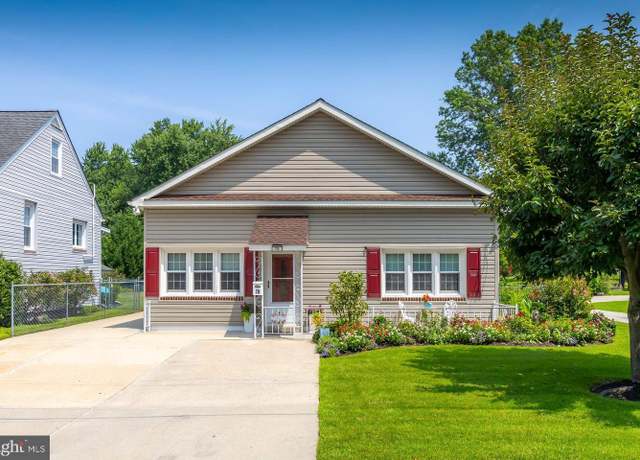 Property at 70 Princeton Ave, West Deptford, NJ 08096, 3 beds, 1 bath