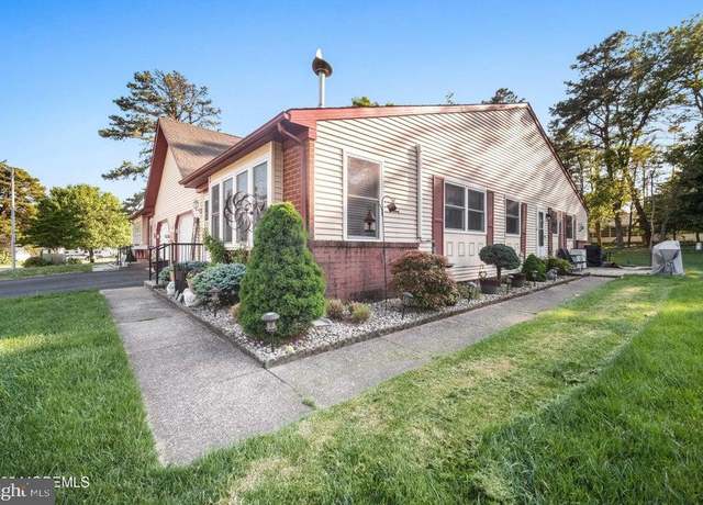 Property at 17-B Drake St Sec 54a, Whiting, NJ 08759, 2 beds, 2 baths