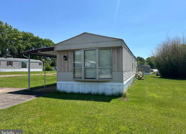 Property at 12 Rose Ave, Middletown, PA 17057, 2 beds, 2 baths