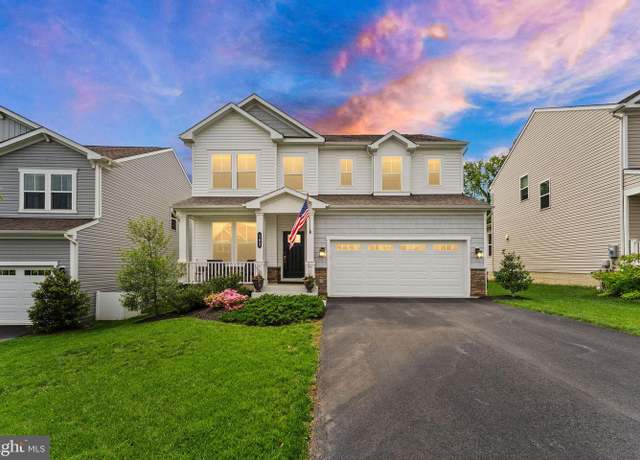 Property at 103 Dizerega Ct SW, Leesburg, VA 20175, 5 beds, 3.5 baths