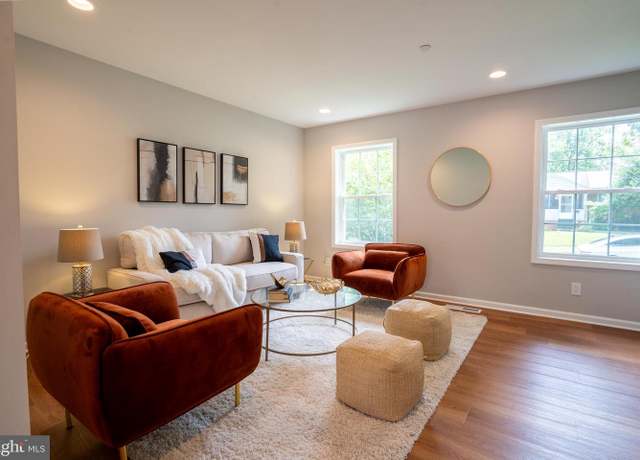 Property at 416 Clearfield Pl, Capitol Heights, MD 20743, 4 beds, 2.5 baths