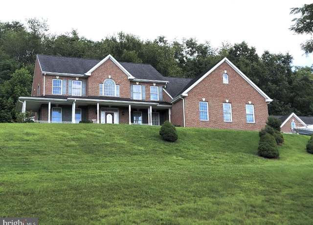 Property at 12015 Appalachian Ct, Smithsburg, MD 21783, 4 beds, 3 baths