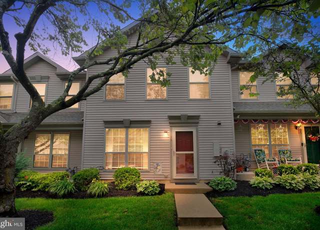 Property at 36 Woodbrook Dr, Mantua, NJ 08051, 2 beds, 2.5 baths
