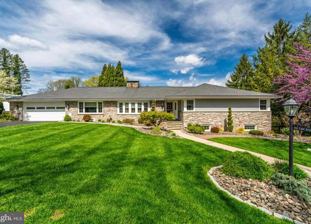 Property at 1617 Farr Rd, Wyomissing, PA 19610, 6 beds, 3.5 baths