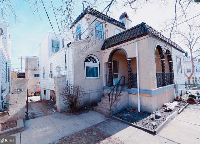 Property at 205 Shirley Rd, Upper Darby, PA 19082, 3 beds, 1 bath
