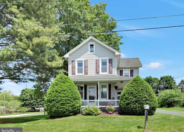 Property at 1238 Mill St, Narvon, PA 17555, 4 beds, 1.5 baths