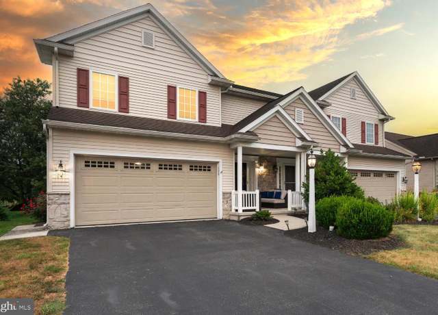 Property at 660 Florin Ave, Mount Joy, PA 17552, 3 beds, 2.5 baths