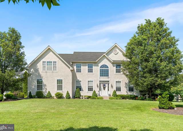 Property at 122 Sunny Brook Rd, Royersford, PA 19468, 4 beds, 3.5 baths