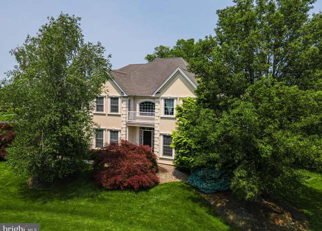 Property at 49 Central Dr, Easton, PA 18045, 4 beds, 3.5 baths