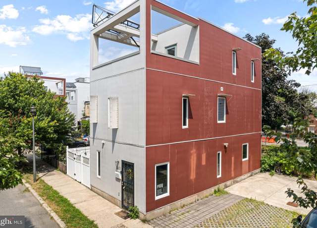 Property at 1811 N Sheridan St, Philadelphia, PA 19122, 3 beds, 1.5 baths