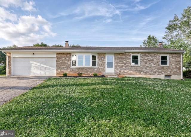 Property at 26 Independence Dr, New Freedom, PA 17349, 3 beds, 2 baths