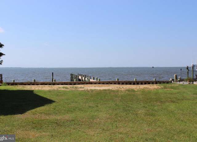 Property at 1319 Blackbeard Rd, Greenbackville, VA 23356