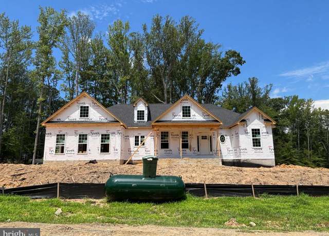 Property at 10674 Wisteria Ln, King George, VA 22485, 3 beds, 3.5 baths