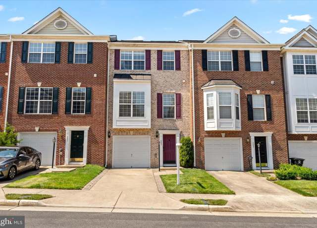 Property at 205 Hawks View Sq SE, Leesburg, VA 20175, 4 beds, 3.5 baths