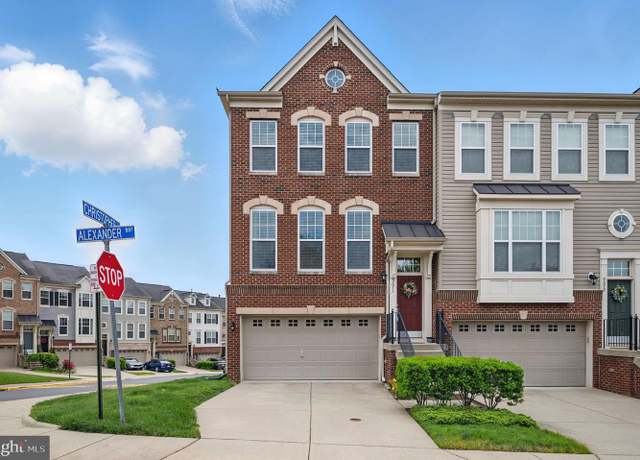 Property at 9071 Alexander Way, Manassas Park, VA 20111, 3 beds, 3.5 baths