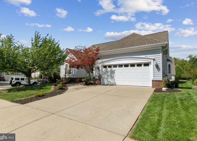 Property at 13882 Cinch Ln, Gainesville, VA 20155, 3 beds, 3.5 baths