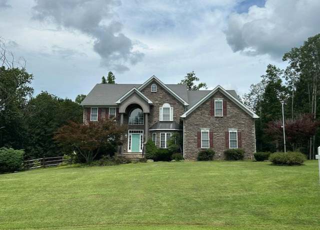 Property at 120 Avocet Way, Fredericksburg, VA 22406, 6 beds, 5.5 baths