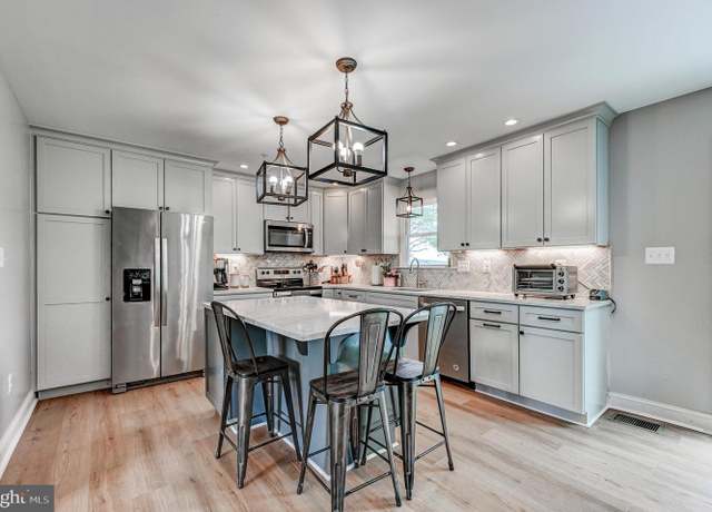 Property at 4367 Ridge Rd, Mount Airy, MD 21771, 4 beds, 2.5 baths