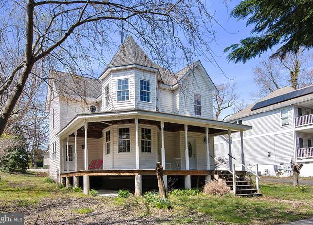 Property at 14 Third Ave, Betterton, MD 21610, 3 beds, 3 baths