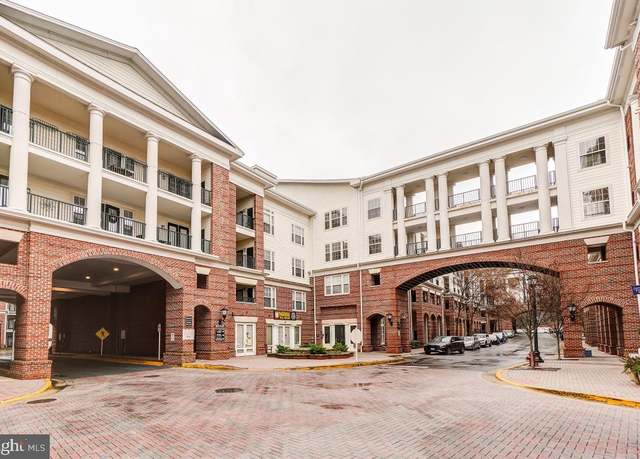 Property at 11 Arch Pl #368, Gaithersburg, MD 20878, 2 beds, 2.5 baths