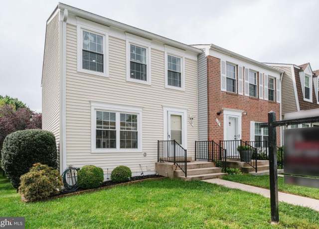 Property at 34 Starboard Ct, Gaithersburg, MD 20877, 3 beds, 3.5 baths
