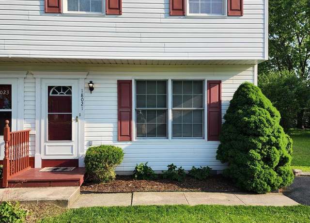 Property at 18021 Edith Ave, Maugansville, MD 21767, 3 beds, 1.5 baths