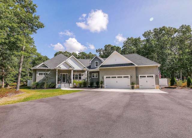Property at 449 E Ridgewood Ave, Galloway, NJ 08205, 3 beds, 2.5 baths
