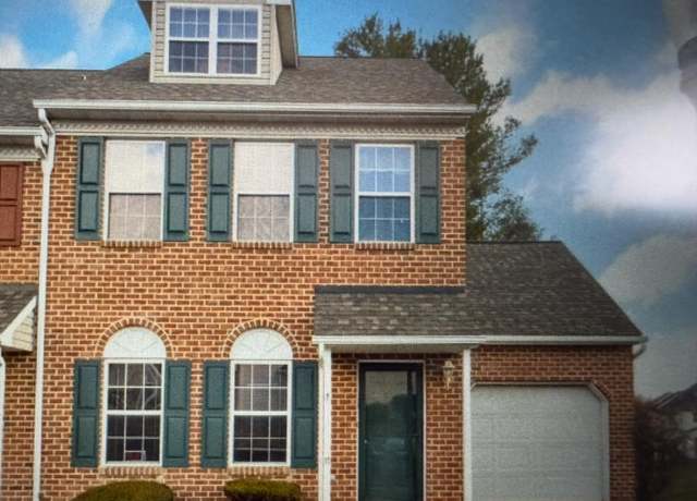 Property at 17 Charlemont Ct, Reading, PA 19607, 3 beds, 1.5 baths