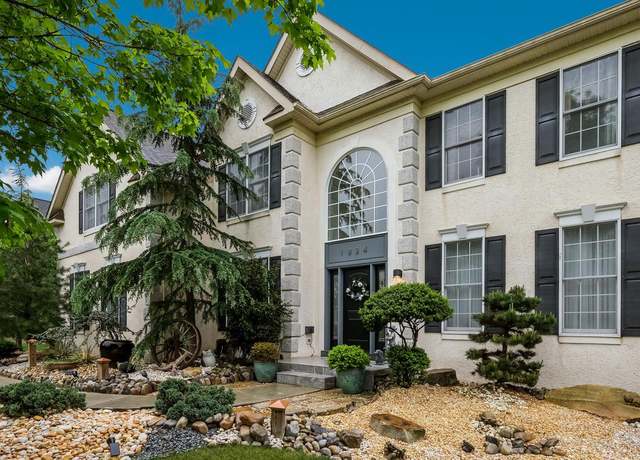Property at 1834 Augusta Dr, Jamison, PA 18929, 4 beds, 3.5 baths