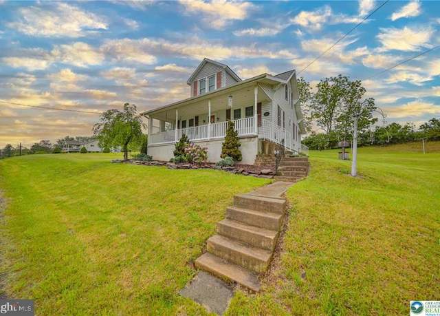 Property at 1642 Fairyland Rd, Lehighton, PA 18235, 2 beds, 2 baths