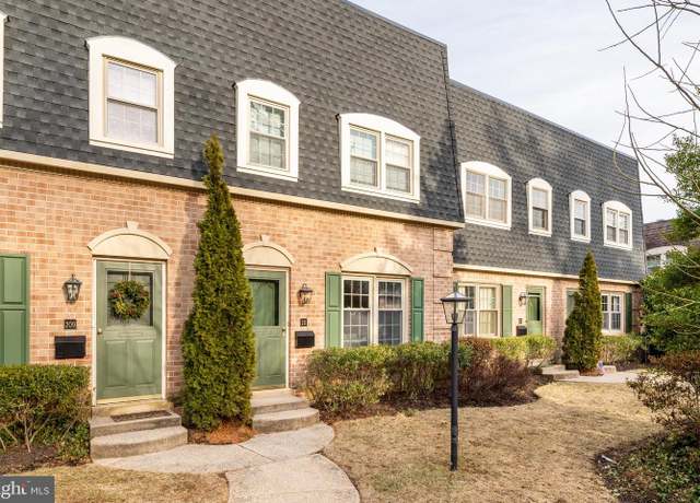 Property at 211 Bloomingdale Ave Unit 10B4008, Wayne, PA 19087, 3 beds, 2.5 baths