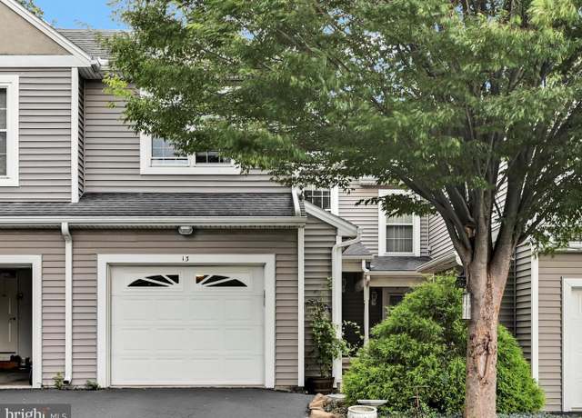 Property at 48 Harvest Rd #13, Lancaster, PA 17602, 3 beds, 2.5 baths