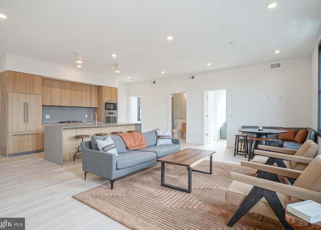 Property at 1921 Green St #9, Philadelphia, PA 19130, 2 beds, 2 baths