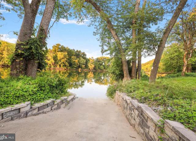 Property at Lot 8-10 Howellsville Rd, Boyce, VA 22620