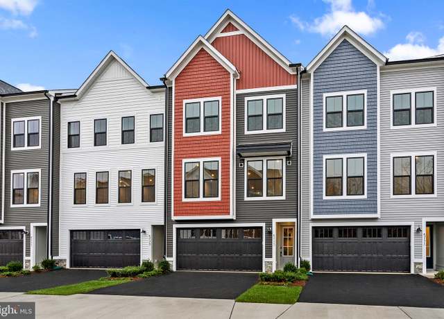 Property at 42173 Berrier Farms Ter, Chantilly, VA 20152, 4 beds, 4 baths