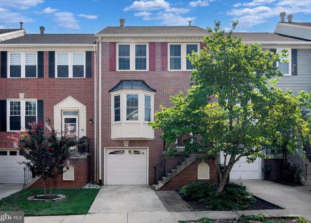 Property at 20924 Stanmoor Ter, Sterling, VA 20165, 3 beds, 3 baths