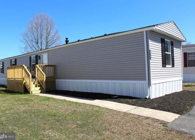 Property at 102 Pine Cone Dr #102, Dover, DE 19901, 3 beds, 2 baths