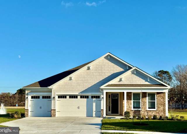 Property at 8022 Coastal Villages Blvd, Selbyville, DE 19975, 3 beds, 3.5 baths