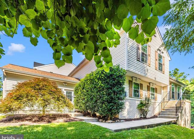 Property at 719 Brunswick St, Brunswick, MD 21716, 3 beds, 3 baths
