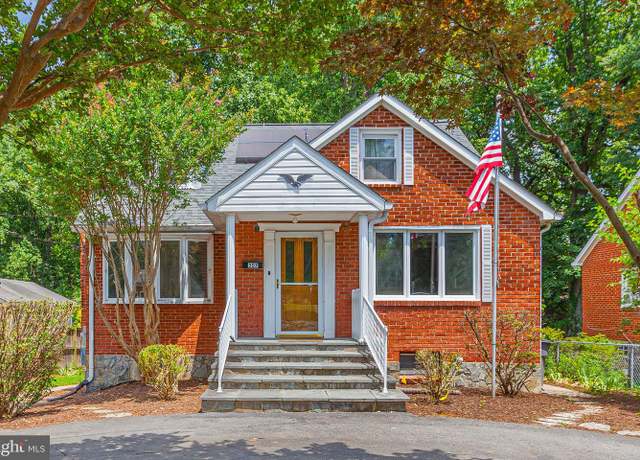 Property at 307 Carr Ave, Rockville, MD 20850, 4 beds, 3 baths