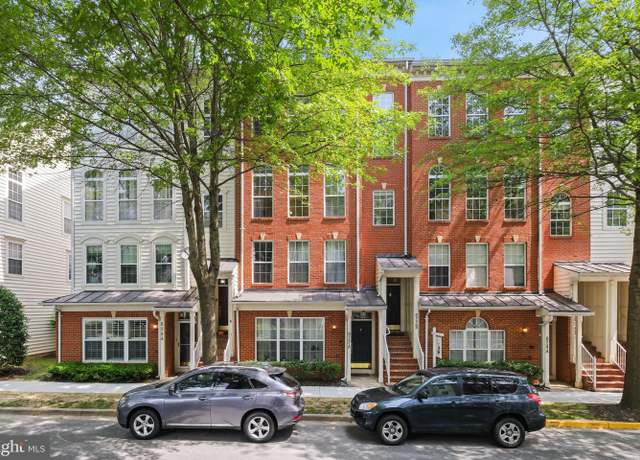 Property at 622-B Main St Unit 622B, Gaithersburg, MD 20878, 3 beds, 2.5 baths