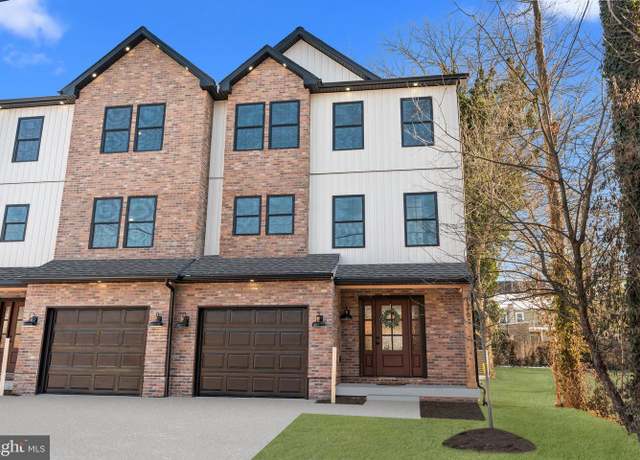Property at 126 Plum St, Moorestown, NJ 08057, 3 beds, 2.5 baths
